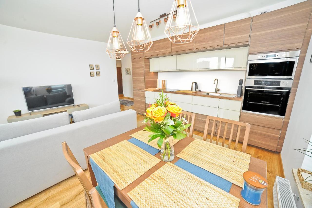 Grand Apartments - Three Bedrooms With Panorama Of The Old Town Danzig Exterior foto